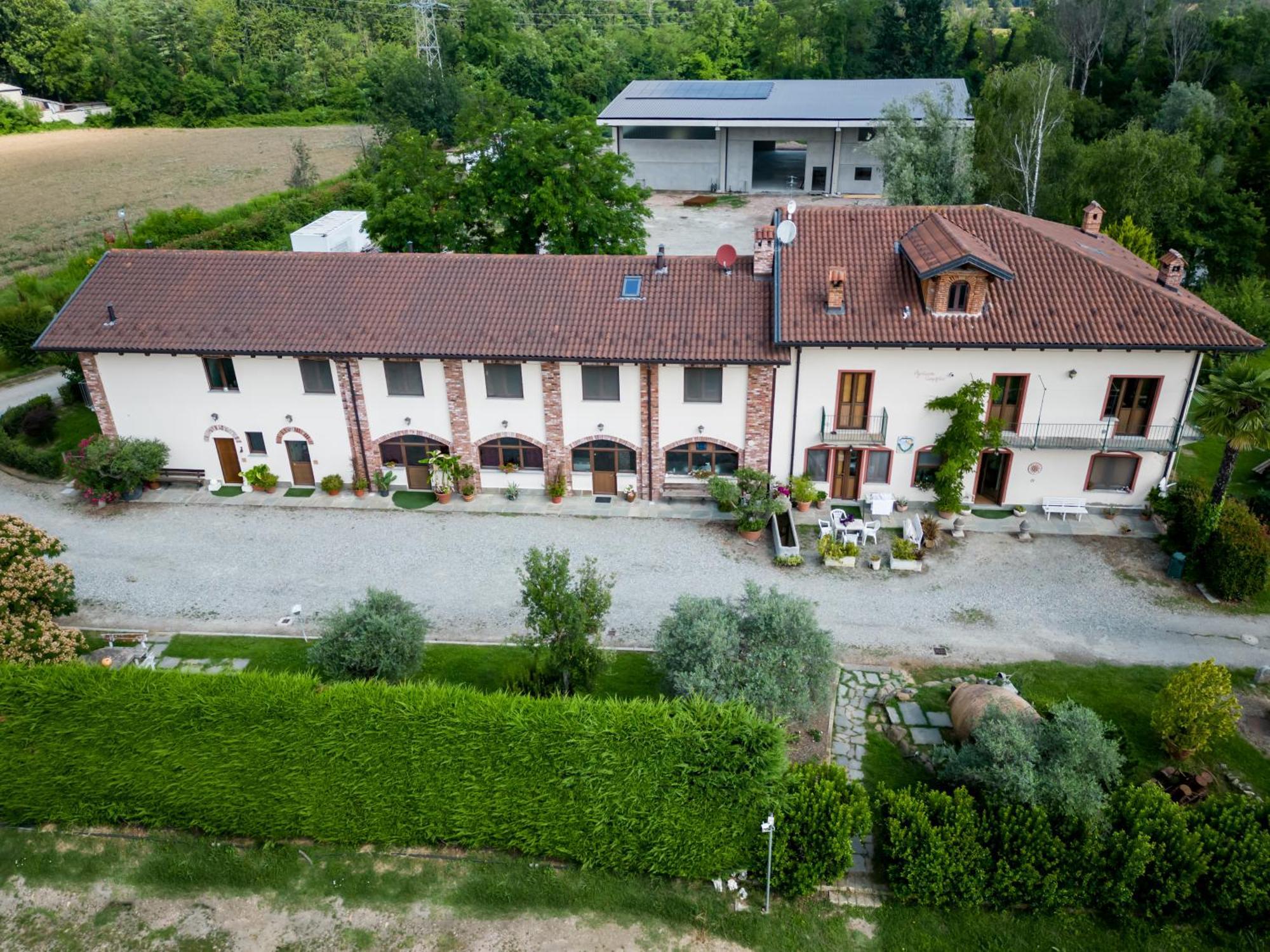 Agriturismo Parco Campofelice Acomodação com café da manhã Lombardore Exterior foto